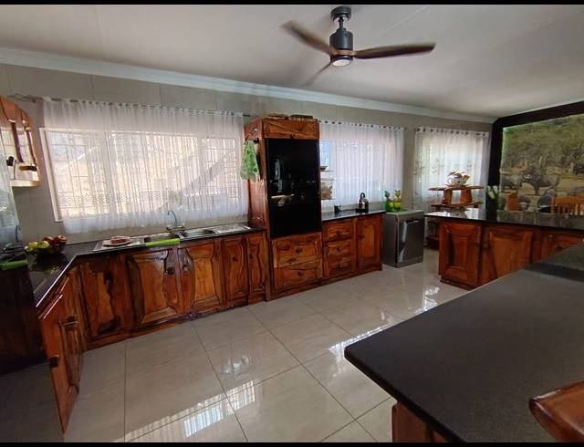 3 BEDROOM HOUSE FOR SALE IN MAGALIESKRUIN